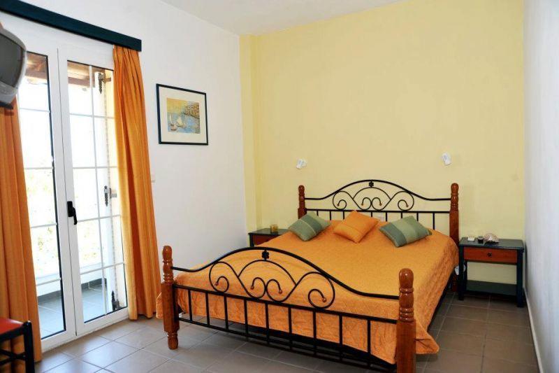 Papoulias Rooms Elafonissos Zimmer foto